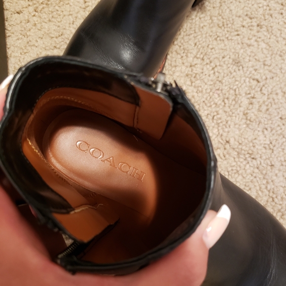 Coach Boots - Picture 6 of 6